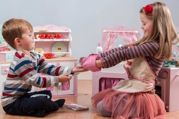 4 Yaş Sonrası Oyuncak Seçimi 4 Yaş Sonrası Oyuncak Seçimi