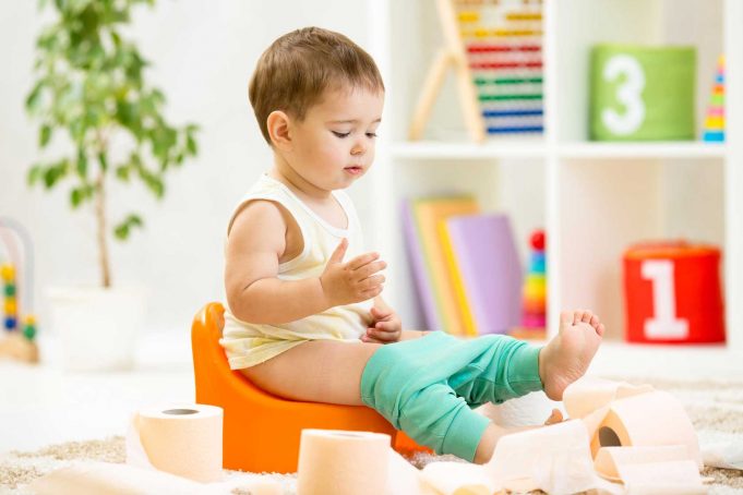 Çocuklarda Alt Islatmanın Nedenleri ve Tedavisi Çocuklarda Alt Islatmanın Nedenleri ve Tedavisi