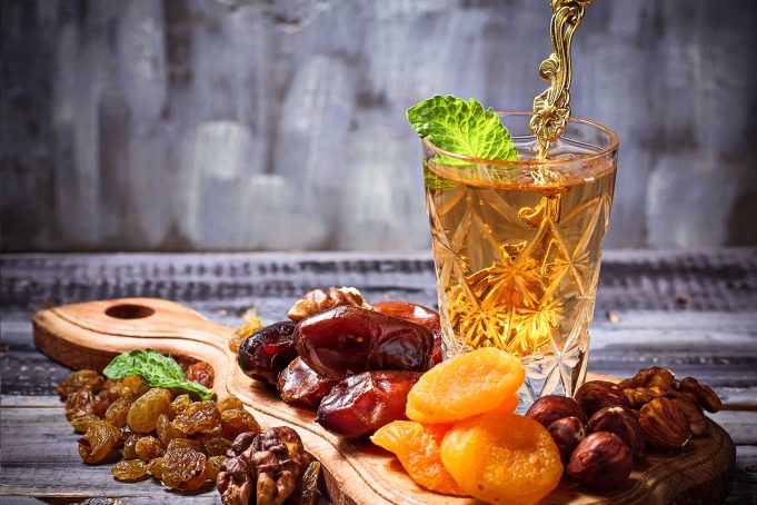 Oruç Tutarken Metabolizmayı Hızlandırmanın Yolları Oruç Tutarken Metabolizmayı Hızlandırmanın Yolları