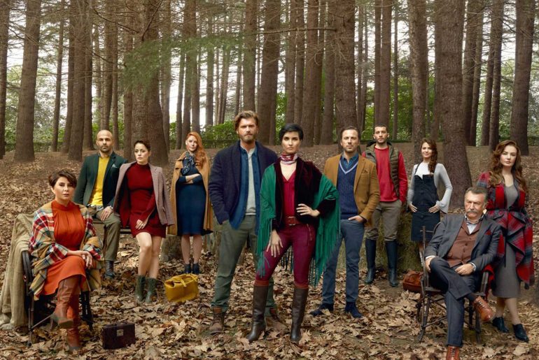 Popüler Diziler ve Sponsor Giyim Markaları Trendomi