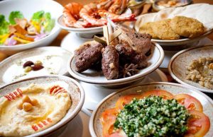 Ramazan’da İftar ve Sahurda Dikkat Edilmesi Gerekenler Ramazan’da İftar ve Sahurda Di̇kkat Edi̇lmesi̇ Gerekenler