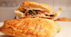 Tavuklu Talaş Böreği Tavuklu Talaş Böreği