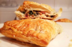 Tavuklu Talaş Böreği Tavuklu Talaş Böreği