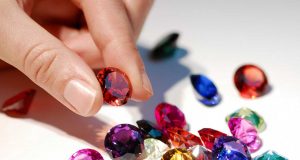 Burçların Doğal Taşları ve Özellikleri Burçların Doğal Taşları ve Özellikleri