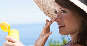 Yazın Cilt Bakımı Nasıl Olmalı Yazın Cilt Bakımı Nasıl Olmalı