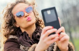 Selfitis Olabilir Misiniz? Selfitis Olabilir Misiniz