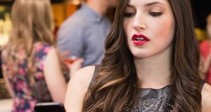 Seni Terk mi Etti? Ona Bu Sms Beddualarını At! Seni Terk mi Etti? Ona Bu Sms Beddualarını At