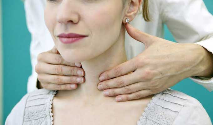 Bademcik İltihabına İyi Gelen Doğal Uygulamalar Bademcik İltihabına İyi Gelen Doğal Uygulamalar